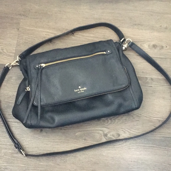 kate spade Handbags - Kate Spade crossbody purse